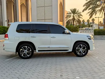 2018 Toyota LAND CRUISER 照片 16