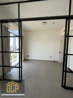 READY TO MOVE ! YEARLY RENTAL ! UNFURNISHED