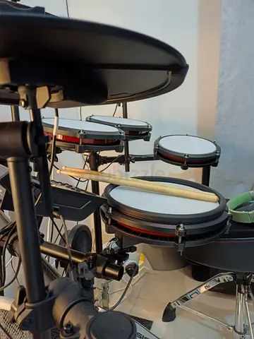 Alesis Drums Nitro Max Kit