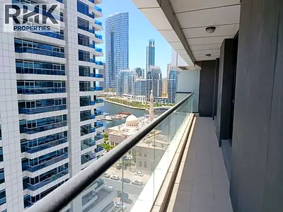 Marina View | Corner Unit | Vacant