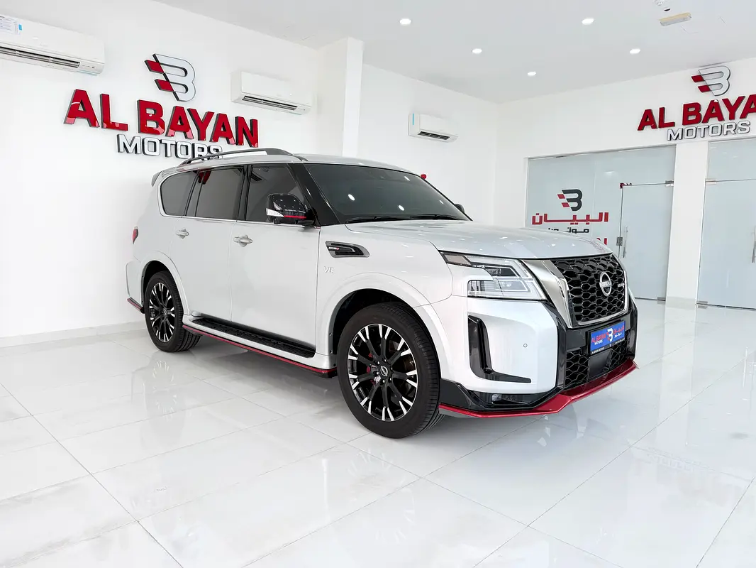 Nissan Patrol 2022 — photo 1 of 16
