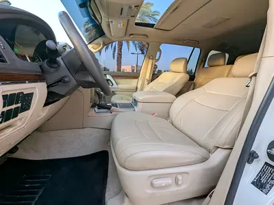 2018 Toyota LAND CRUISER 照片 4