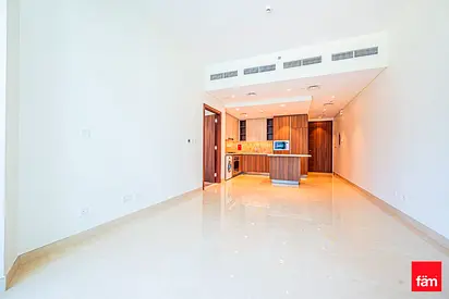 Large Layout I Corner Unit I Brand New