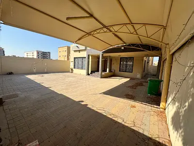 Villa for rent in Al Muwaihat 1, residential/commercial, second building from Sheikh Ammar Street, 6 master bedrooms, majlis and hall