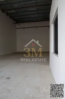 Warehouse/Bathroom and internal office/Electricity 25 for annual rent /Located near the Chinese mark