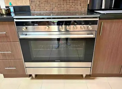 Siemens IQ700 Top Gas Oven Electric 5 Burner 90 cm freestanding