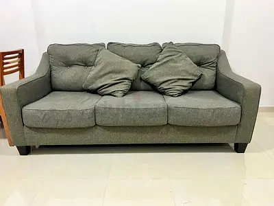 Moving out sales - Sofa (Home Center Brand)