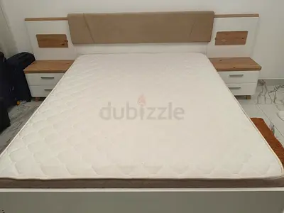 BED  MATRESS