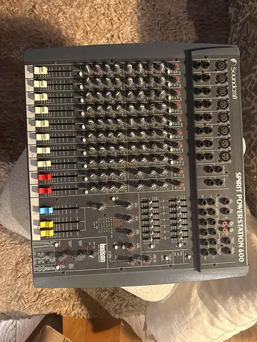 Soundcraft 10 channel mixer (price negotiable)
