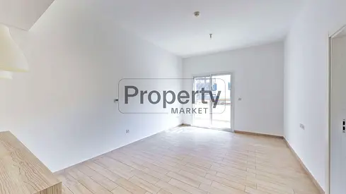12 Payments | Wooden Floor | Balcony | Vacant
