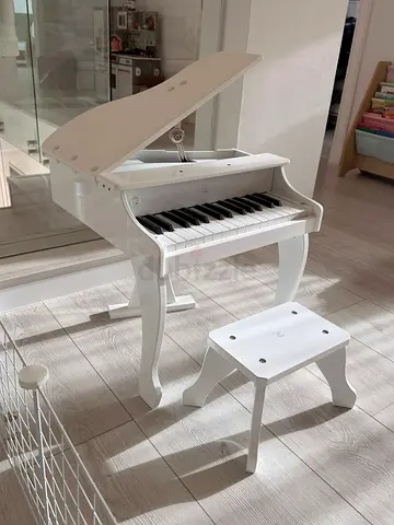 Toy piano
