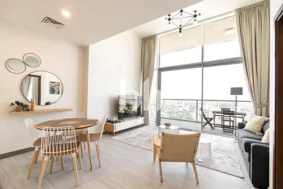 Exclusive | 965 sq ft | High Floor | Vacant