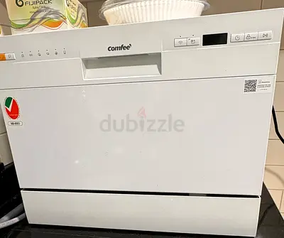 Dish washer