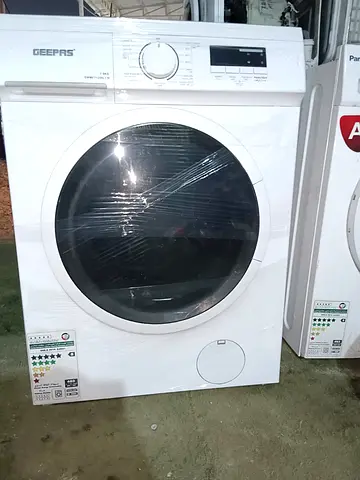 Geepas Front 7kg  Load Washing Machine with free delivery