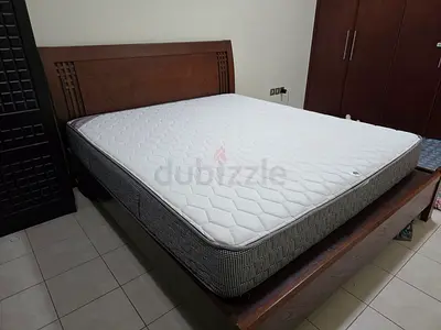 Cot + bed 180 x 200 king size double cot matress