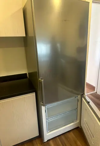 Bosch Bottom Freezer with Refrigerator on top Stainless steel finish