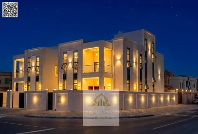 Luxury villa for sale with a large built-up area, opposite the mosque and close to schools and services. Ready for immediate occupancy.
