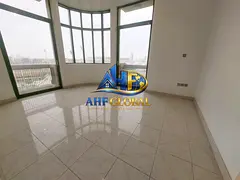 Bright &amp; Well‑Maintained 2 Bedroom | Balcony