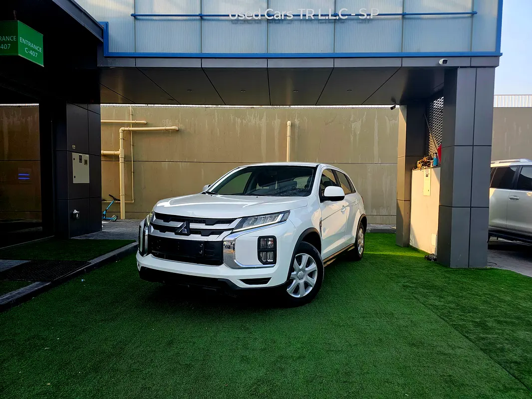 Mitsubishi ASX 2022 — photo 1 of 17