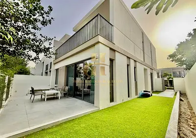 SINGLE ROW | FURNISHED | 4BR+MAID