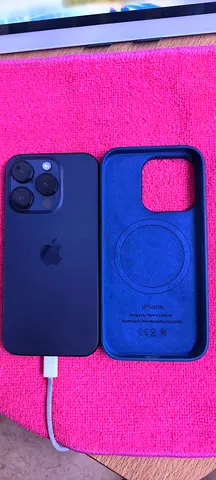 iPhone 15 Pro 1TB (Navy Blue) with MagSafe Case - Perfect smooth like new Condition complete. Nobox