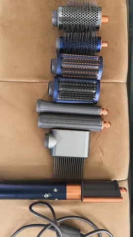 Dyson-style multi-attachment hair styler set (brushes  barrels) - used