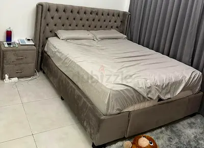 King Size Upholstered Bed with Tufted Headboard - Grey