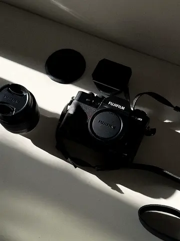 Fujifilm XT30ii (Black) with 15-45mm Kit Lens
