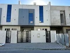 Villa for rent in Al Yasmin, 5 bedrooms, majlis, living room, ground floor, first floor and roof, wi