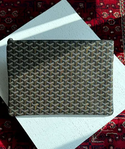 Goyard Goyardine canvas senat MM pouch