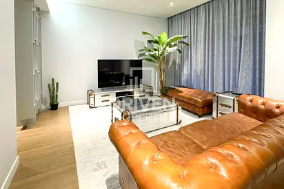 Elegant Furnished Apt with Courtyard View