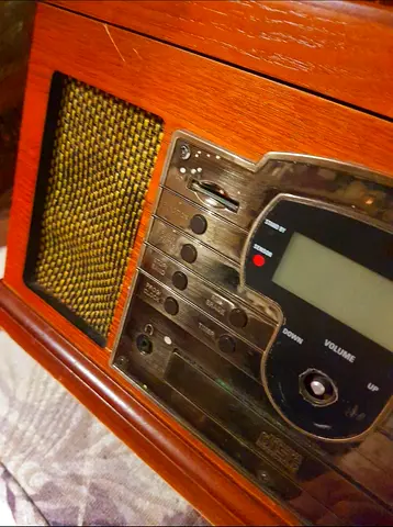 Wooden Retro-Style Vinyl Player with Digital Display. AED 250 Only.