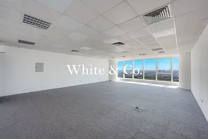 High-Floor Office | Churchill | Racecourse