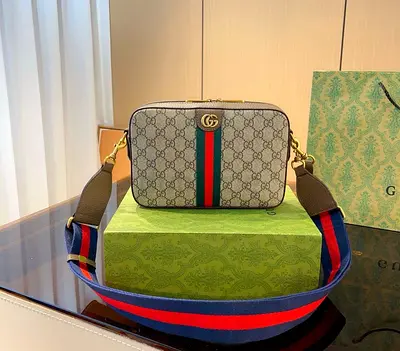 Gucci Shoulder Bag