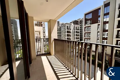 Brand New | 2 Bed | Creek Beach