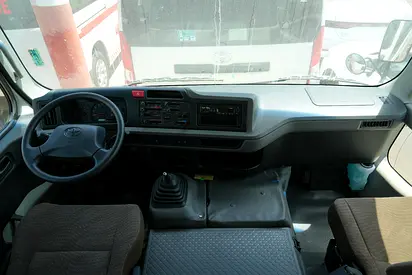 2026 Toyota COASTER — фото 15