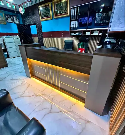 Size 2.4m Modern Reception Desk For Sale