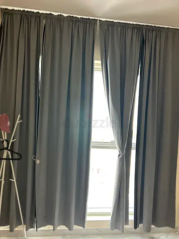 Curtain