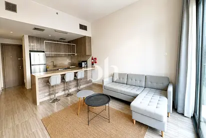 Luxury 1BR | Stunning Lake View | Fully Furnished