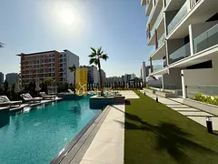 BRAND NEW | READY TO MOVE IN | LUXURY STUDIO