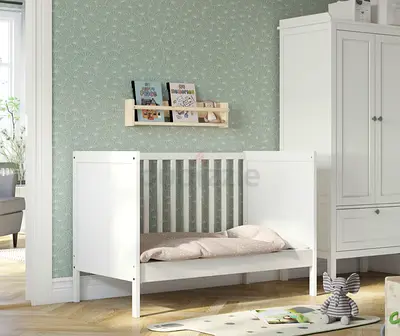 Ikea SUNDVIK White Wooden Baby Crib with Mattress and 4 bedsheets — Good Condition