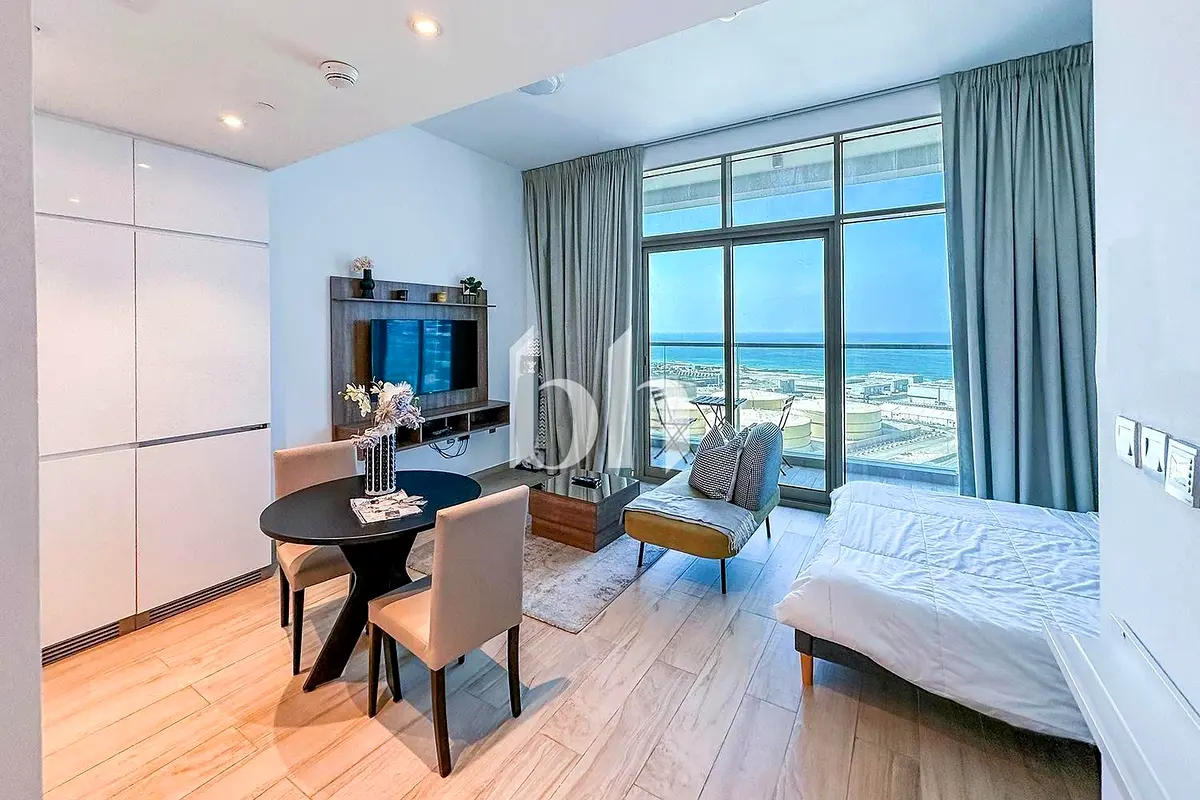 Fully Furnished| Sea View| High floor| Studio