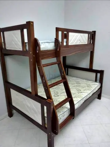 Solid Wood Bunk Bed with Trundle-Style Lower Bed (120cm 190cm Bottom, Single Top) - brand new