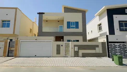 Villa for rent in Al Yasmin, Ajman. 5 bedrooms, living room, majlis, spacious kitchen with maid's room.