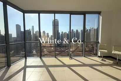 NEXT TO METRO| LAKE VIEW | VACANT NOW
