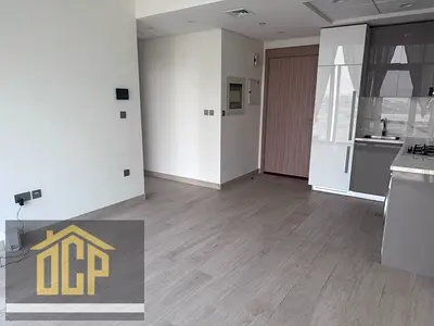 UNFURNISHED!READY TO MOVE! MODERN LIVING STANDARD!PRIME LOCATION