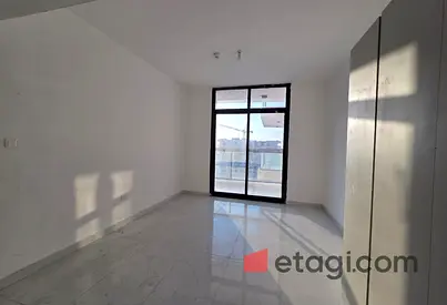 غرفتي نوم في الطابق العلوي | تصميم الزاوية | إطلالات متعددة على المدينة | Equiti Home A، الفرجان