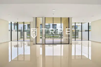 Modern Villa | Brand New | Ready to Move In