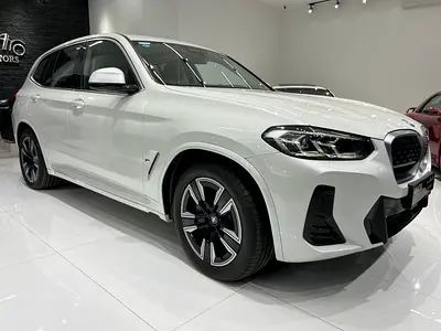 2024 BMW IX3 photo 3