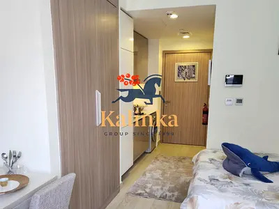 Fully Furnished | Vacant | Premium Unit